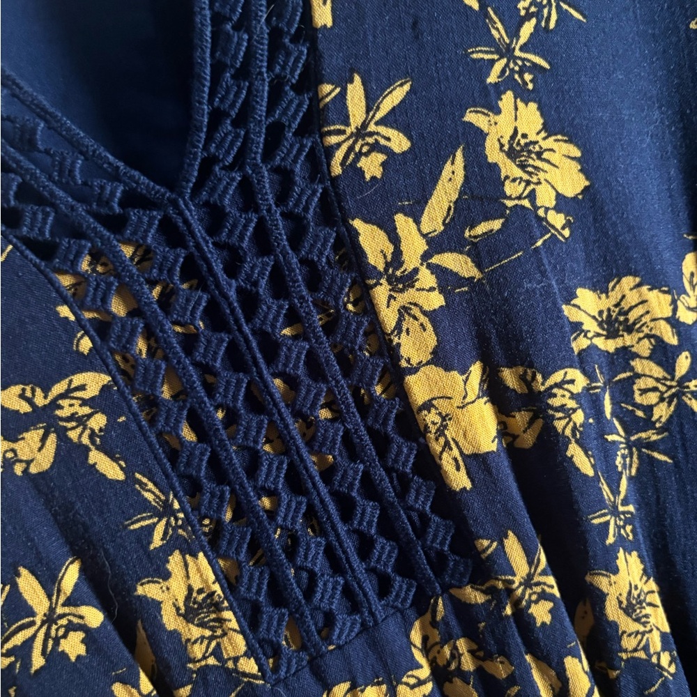 Market & Spruce Navy and Gold Dress